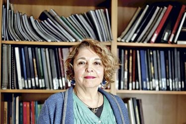 Sonia Montecino, antropóloga:"La sociedad chilena dejó atrás atavismos coloniales"