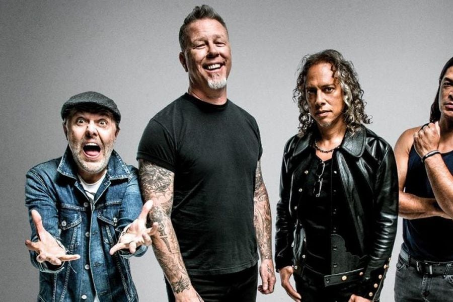 Metallica pospone gira mundial y anuncia concierto vía streaming - La Tercera