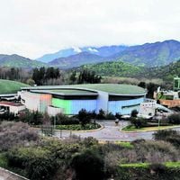 Monticello y Enjoy Santiago: la mayor superposición que tendría la fusión de los gigantes de los casinos en Chile