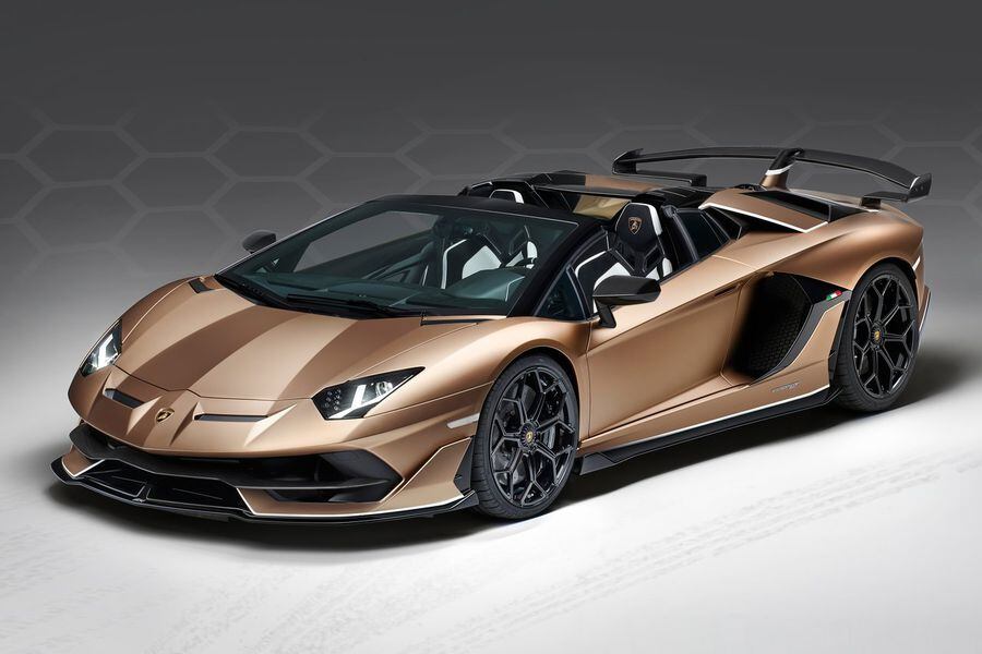 Lamborghini Aventador SVJ Roadster