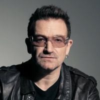 Bono pide perdón por haber regalado un disco de U2 (que nadie pidió) en iTunes