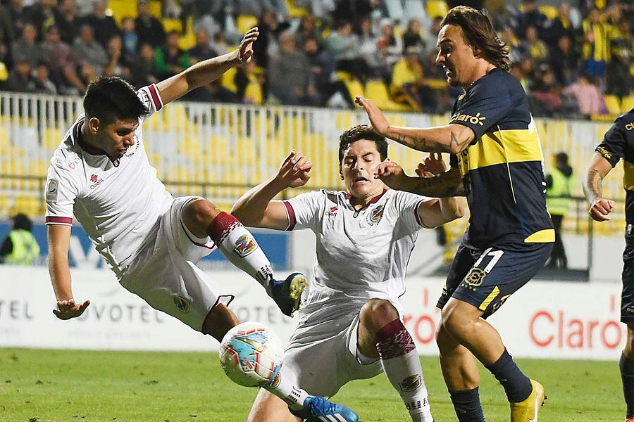 La Serena sale del último puesto con su empate ante ...