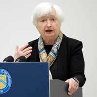 Secretaria del Tesoro de EEUU afirma que es muy probable que el Gobierno se quede sin fondos en junio
