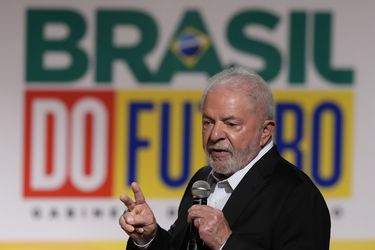 Lula sale al paso ante presiones para definir pronto a los miembros de su gabinete