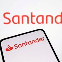 Grupo Santander sufre filtración de datos de clientes y empleados en Chile, España y Uruguay