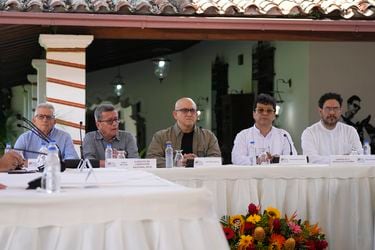 El Café Diario: Colombia: Qué esperar de la nuevas negociaciones con la guerrilla