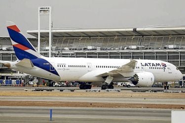 Latam Airlines da paso clave para salir de la quiebra y anuncia acuerdo con acreedores disidentes