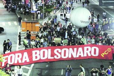 Student Protest In Brazil (45847320)