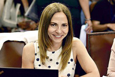 Isabel Plá, ministra de la Mujer y Equidad de Género: "Demandas son malestar y descontento por el rol asignado a las mujeres"