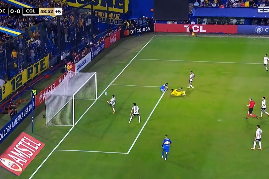 La espectacular salvada de Alan Saldivia ante Boca por la Libertadores.