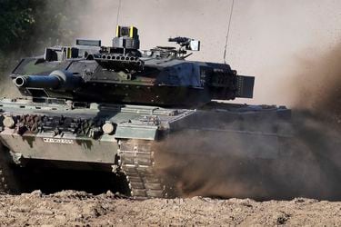 Estados Unidos agradece a España el envío de tanques a Ucrania