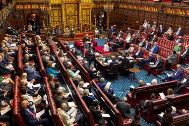 Los laboristas británicos proponen abolir la Cámara de los Lores y reemplazarla por una Asamblea de las Regiones