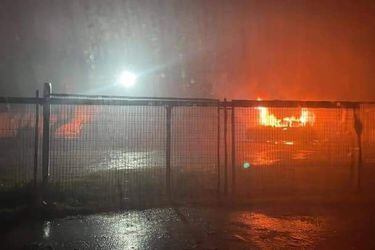 Weichan Auka Mapu se adjudica atentado incendiario en Arauco que terminó con 16 máquinas quemadas