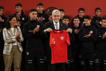 Sebastián Piñera recibe a la Selección Sub 17.