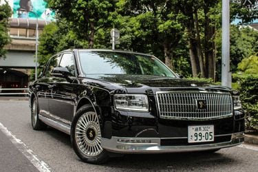 Toyota Century