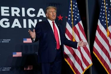 Trump dice que si es elegido nuevamente enviará tropas a frontera con México para frenar “invasión” de migrantes