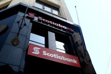 Scotiabank realiza primera sesión de directiva paritaria en banca privada chilena