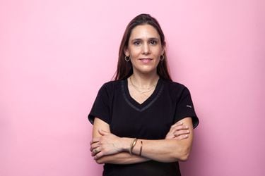 Susana Searle, reconstructora de identidades
