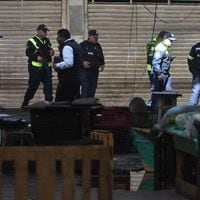 Hombres enmascarados atacan y prenden fuego a mercado en ciudad mexicana de Toluca: nueve muertos