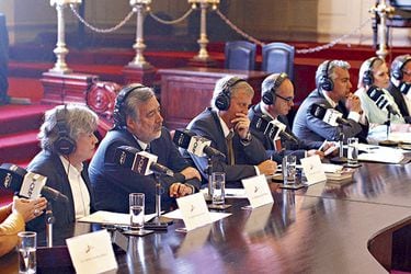 debate organizado por la Archi, en la sede del Congreso en Santiago.