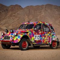 Una pintoresca Citroneta se convierte en la primera de su tipo en completar un Rally Dakar