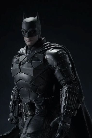 Aprecien los detalles del traje de Robert Pattinson con esta nueva estatua  de The Batman - La Tercera