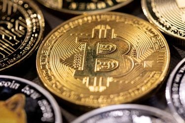 El bitcóin cae a menos de US$ 19.000 y sacude aún más a los mercados de criptomonedas 
