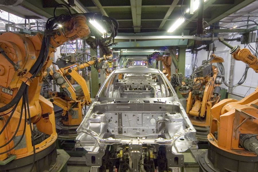 robots autos fabrica