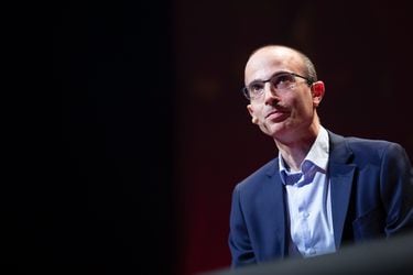 Las ideas de Yuval Noah Harari sobre la Inteligencia Artificial: “No sé si la humanidad podrá sobrevivir”