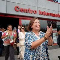Xóchitl Gálvez, la ingeniera de raíces indígenas que será la candidata presidencial de la oposición en México