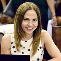Isabel Plá, ministra de la Mujer y Equidad de Género: "Demandas son malestar y descontento por el rol asignado a las mujeres"