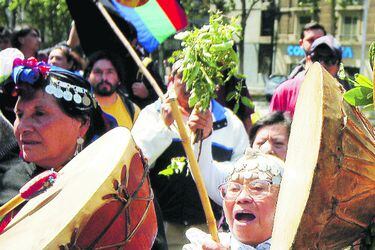 imagen-marcha-mapuche06