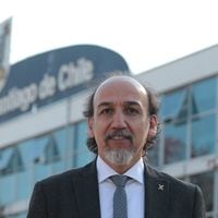 El arquitecto Rodrigo Vidal es el nuevo rector de la Universidad de Santiago