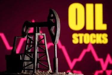 La crisis del petróleo se acentúa: el barril sufre una caída histórica en EEUU y se ubica en niveles sin precedentes