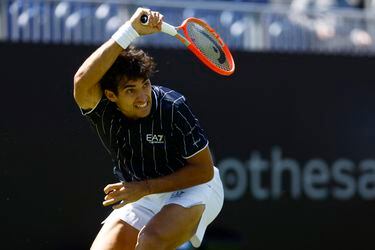 Complicado sorteo para los chilenos en Wimbledon: Garin enfrentará al finalista de 2021 en primera ronda