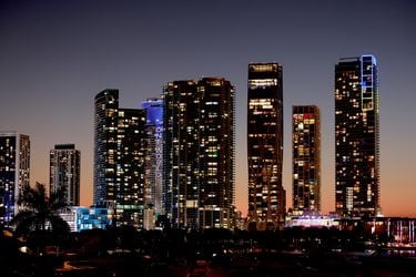 Chilenos se ubican en el top 10 en compras de propiedades en Miami y Orlando