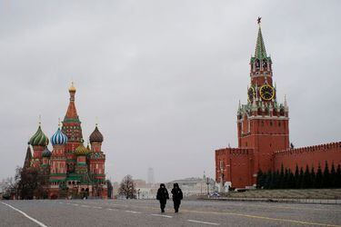 Diputados de la UDI envían carta a Boric pidiendo que “conmine” a parlamentarios del PC a declinar de viaje a Rusia