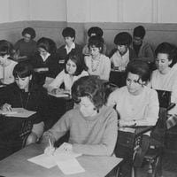 Del bachillerato a la PAES, pasando por la PSU y la PAA: la historia de la admisión a la universidad en Chile