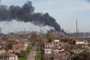 Rusia ataca trenes y depósitos de combustible en Ucrania para frenar envío de suministros a tropas
