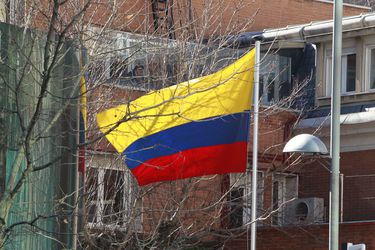 Colombia sorprende con alza de tasas menor a la esperada
