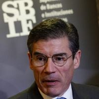 Abogados advierten que el regulador bancario podrá ejercer una actuación limitada sobre Banco de Chile