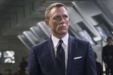 La productora de las películas de James Bond no cerró la puerta a una versión no binaria del personaje