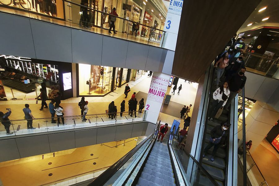 Gremio del retail escala conflicto por arriendos en malls e ingresa reclamación a la Corte Suprema