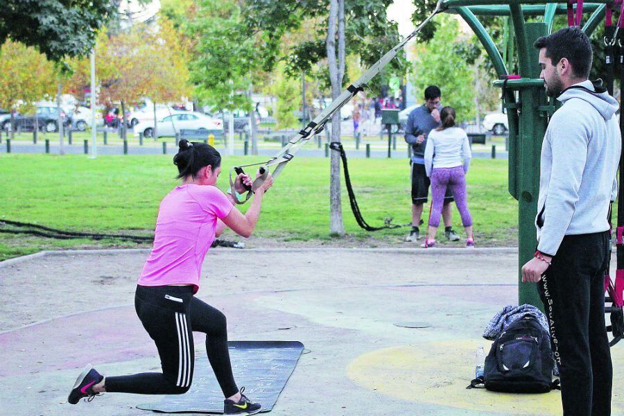 Imagen EJERCICIOS EN PLAZA RIO DE JANEIRO 3 (41249977)