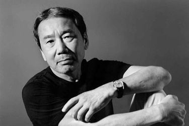 Haruki Murakami, los 73 años del hombre que escribe al amanecer