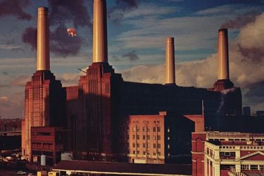 Cerdos en el aire: la polémica trastienda del último lanzamiento de Pink Floyd