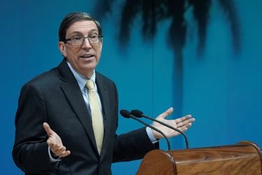 Canciller de Cuba califica de “politiquería barata” decisión de EE.UU. de dejar a la isla como Estado patrocinador del terrorismo