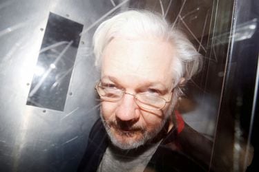 Gobierno Británico aprueba extradición de Julian Assange a Estados Unidos
