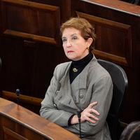 “Está bastante cerca de lo que hacen las dictaduras”: Hutt cuestiona llamado de senador Núñez a “convocar a la presión de la ciudadanía”  