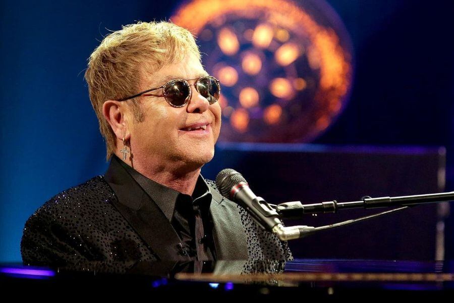 Mira el primer adelanto de la película de Elton John La Tercera